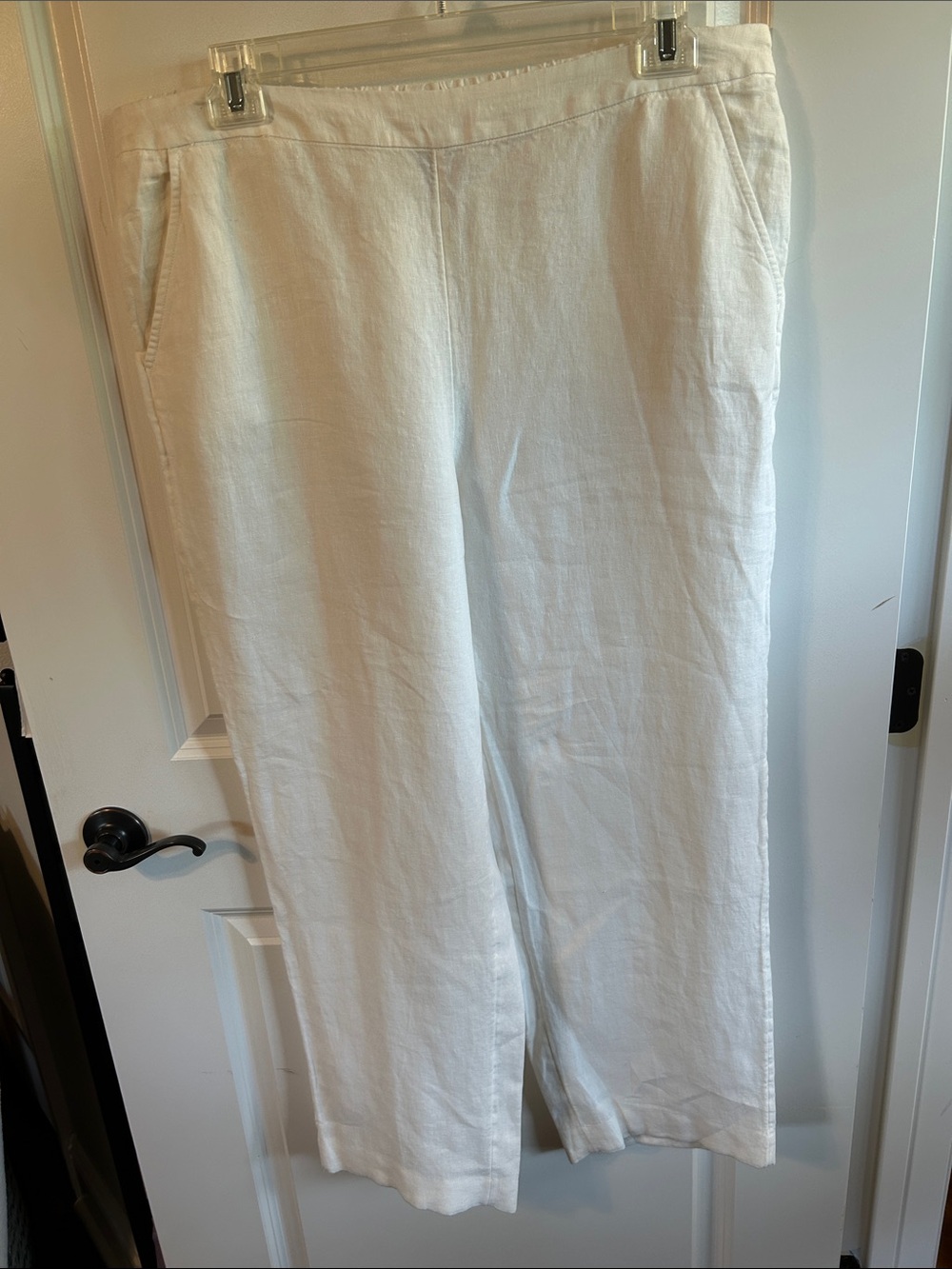 Chico's Men's White Relaxed Linen-Blend Jeans